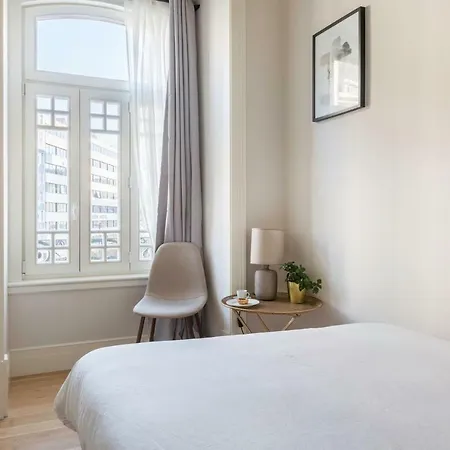 Cosy Marques De Pombal Лиссабон